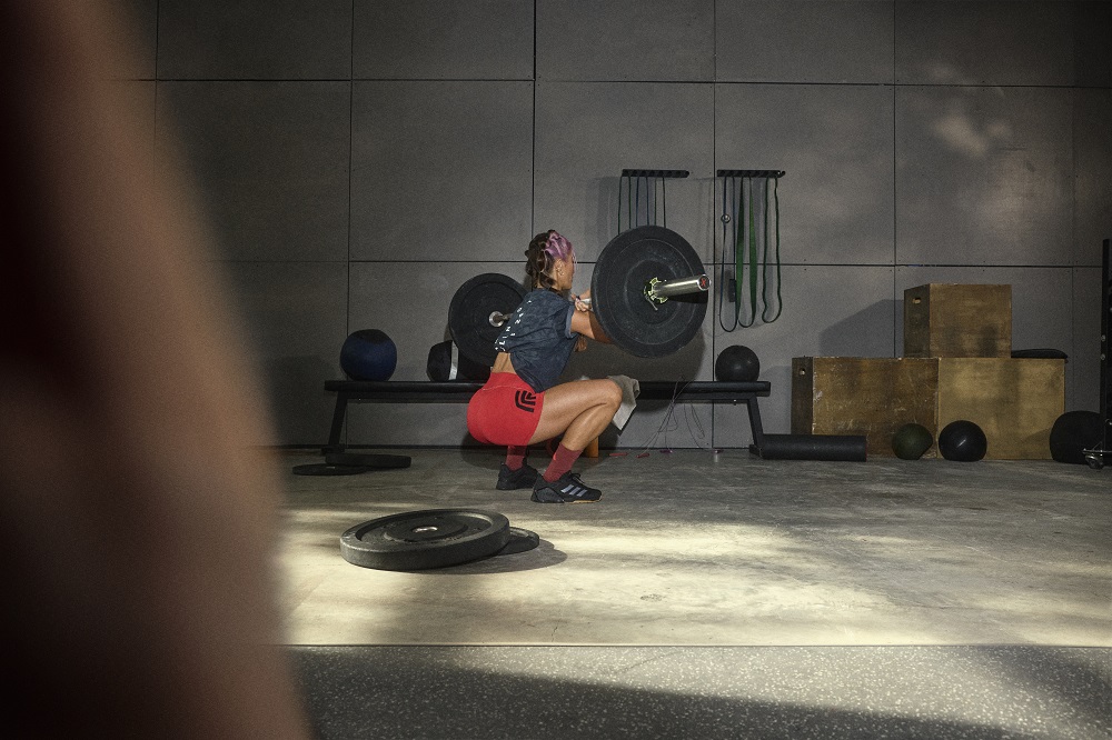Antonella Roccuzzo lidera la campaña de entrenamiento de ADIDAS