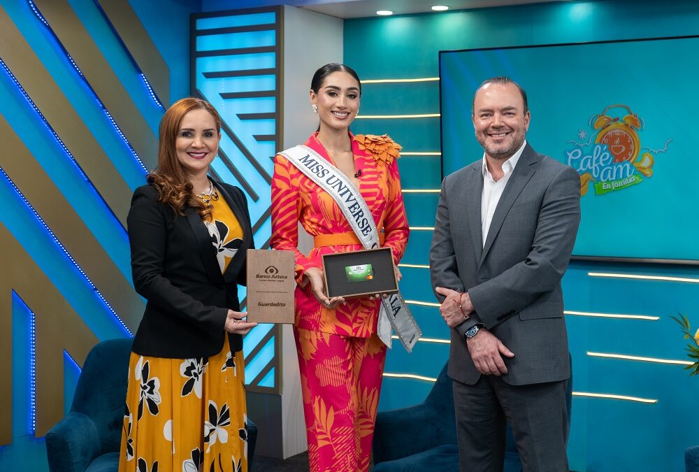 Elektra Entrega Premio A Ganadora De Miss Universe Guatemala 2025 Raschel Paz Una Cuenta Guardadito De Banco Azteca